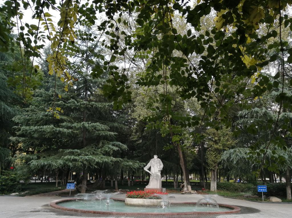 http://www.xsyu.edu.cn/__local/6/90/97/55087B6EF8F1018C0C2EE8176F5_120EA029_32023.jpg